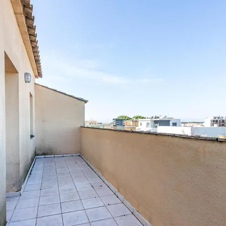 Casa Con Jardin Privado, 3 Habitaciones, Terraza Y Garaje En - Es-89-100 * Sant Pere Pescador