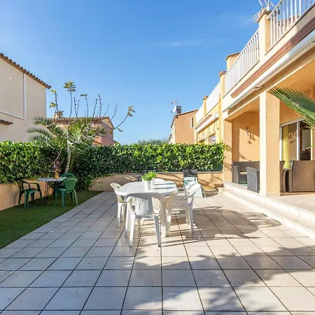 Casa Con Jardin Privado, 3 Habitaciones, Terraza Y Garaje En - Es-89-100 *